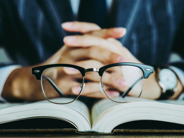 派遣業で培った経験から<br>雇用問題に強いサービス